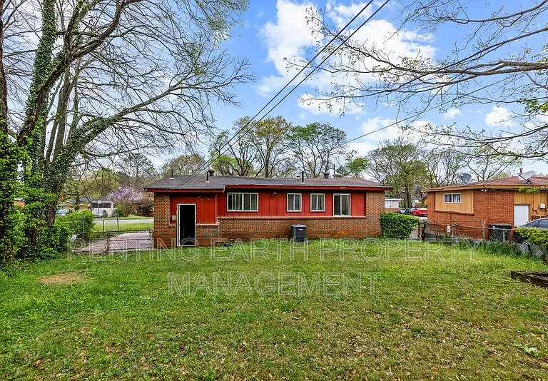 6715 Court N — Photo 7