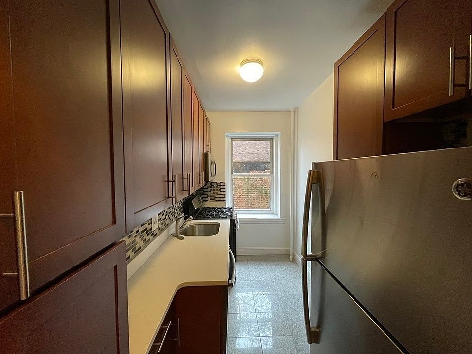 1st image of 248 Cumberland St #108