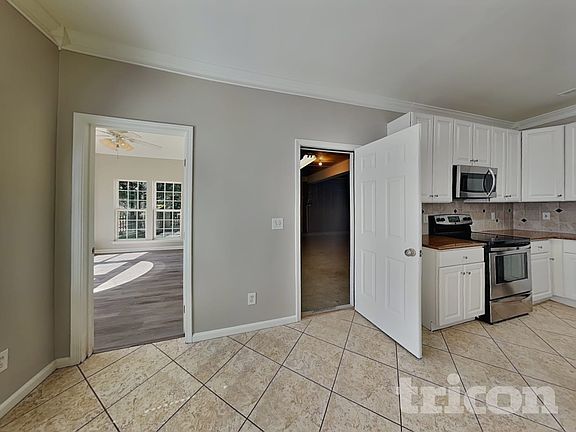 5th image of 12722 Golden Sun Ct