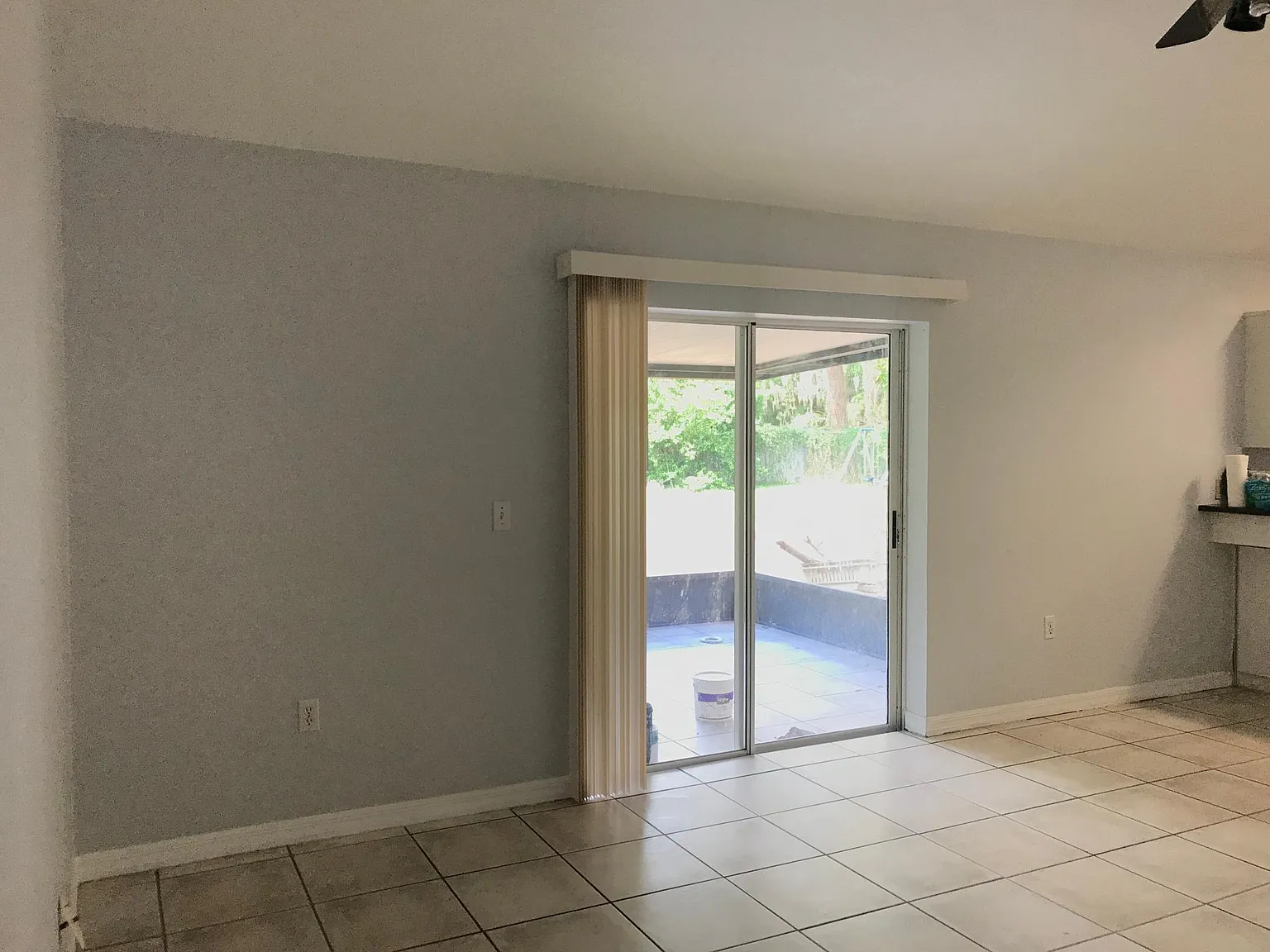 4 bed, 1955 sqft, $2,500 — Photo 3