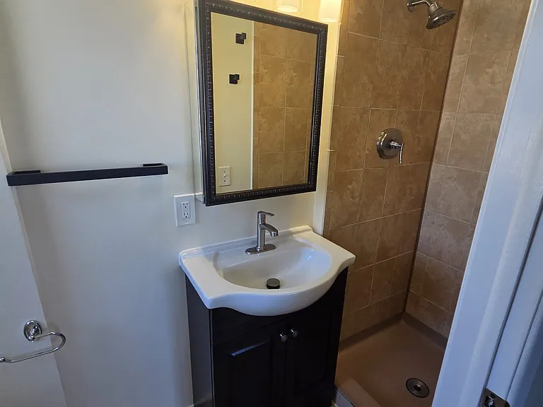 95 Stefanic Ave #2 — Photo 18