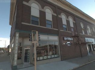 308 W 1st St, Dixon, IL 61021