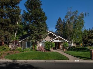 453 E Braddock Dr, Fresno, CA