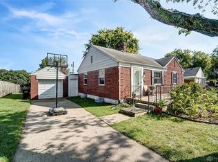 209 Earnshaw Dr, Kettering, OH 45429