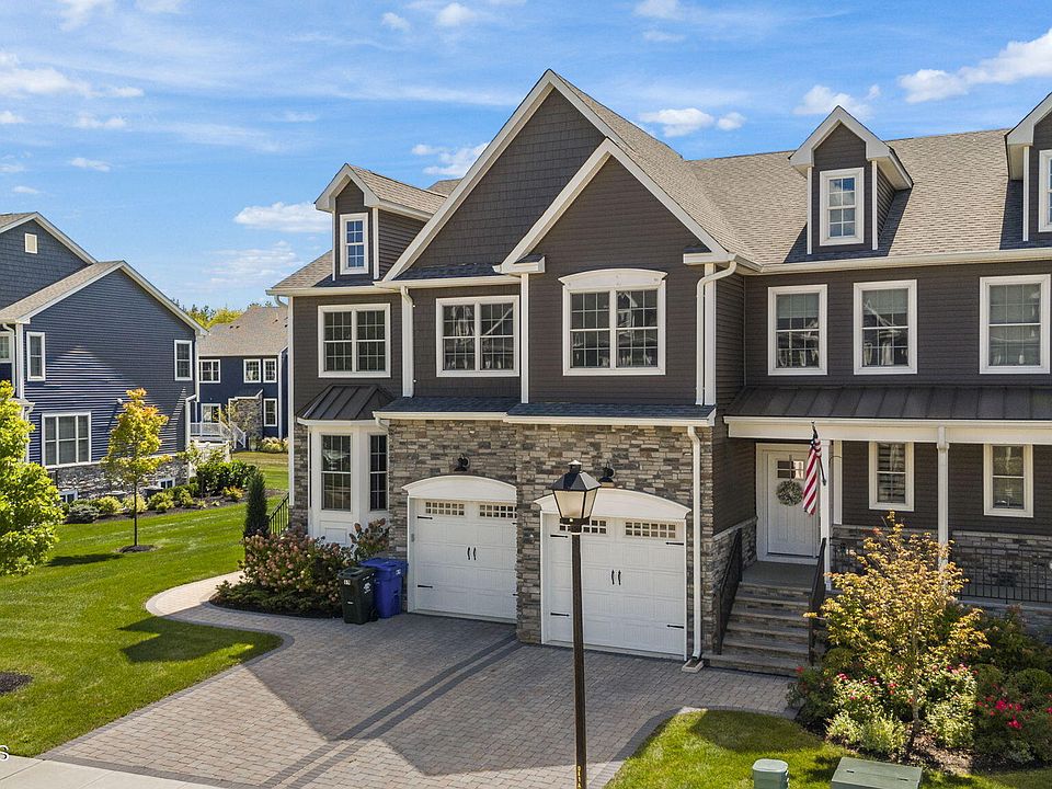 1st image of 71 Valentino Drive