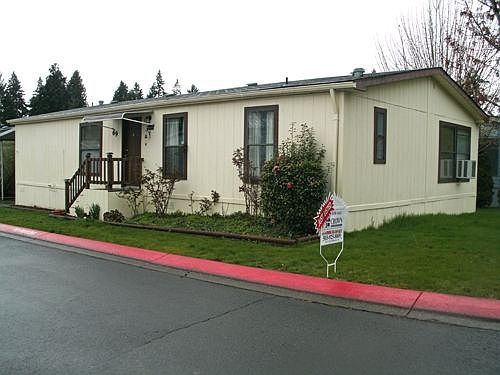 1st image of 8300 NE Quatama St