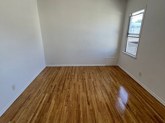 5th image of 1447 S Wooster St #6
