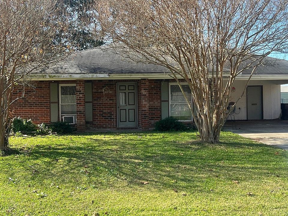 1st image of 266 Myrtle Grove Dr