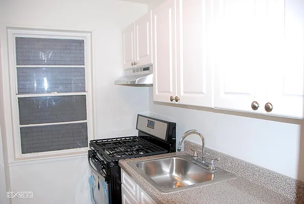 Rented by Citi Habitats | media 4