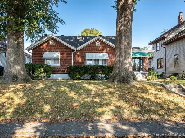410 Woodrow Avenue, New Albany, IN 47150