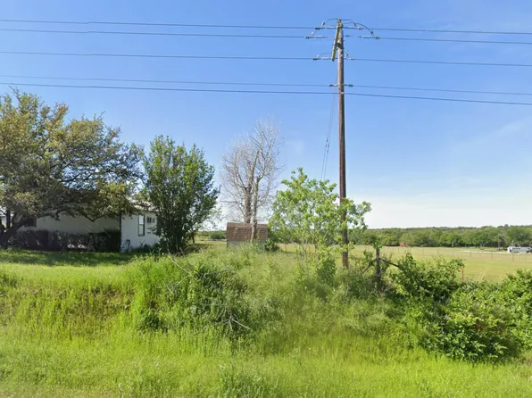 4315 Greenwood Rd, Weatherford, TX 76088