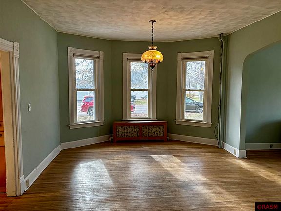 4th image of 1023 S Minnesota Ave