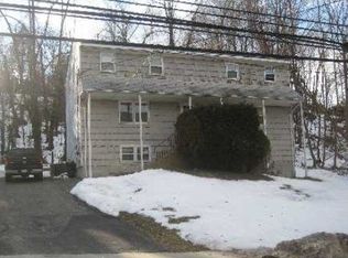 151-153 Oakwood Rd, Huntington, NY 11743