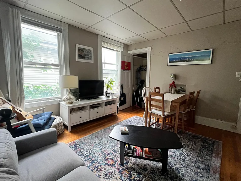 270 Norfolk St #3 — Photo 2