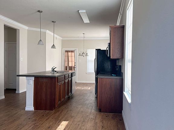 3rd image of 5525 Dolores Pl