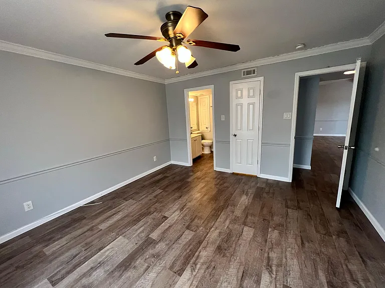 651 Green Jade Dr #J — Photo 16