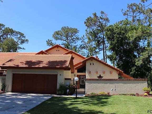 3rd image of 15 Village Cir