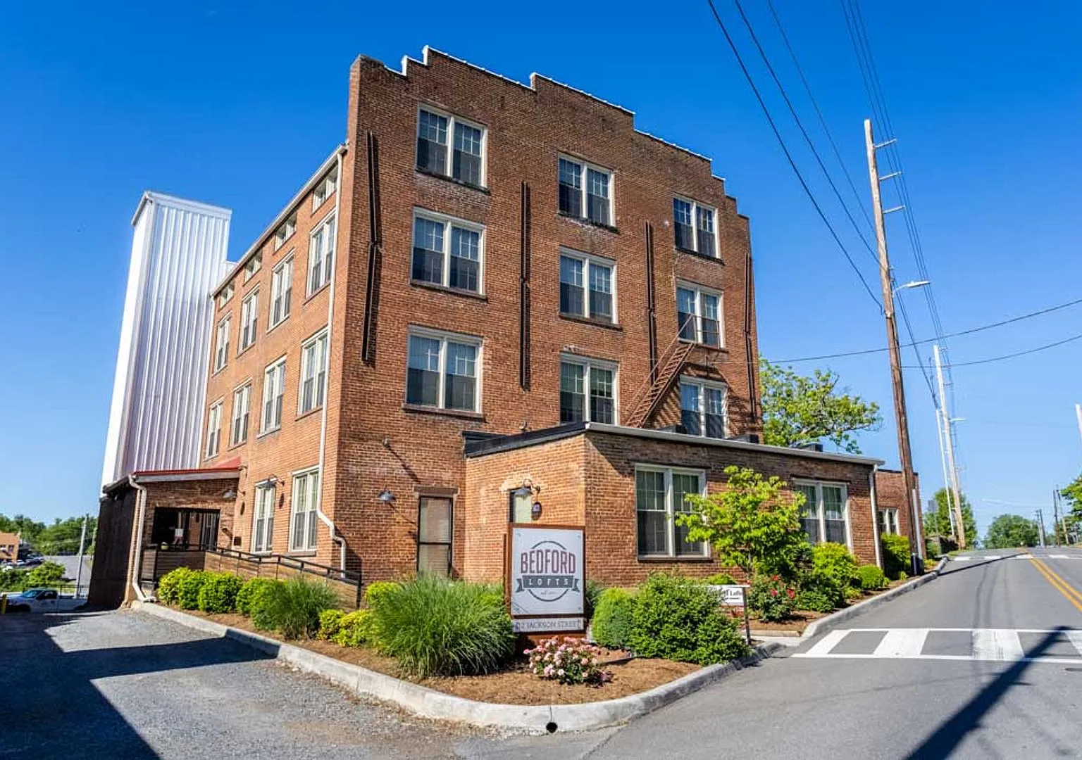The Bedford Lofts — Photo 1