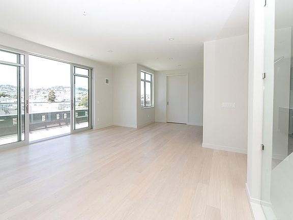 4th image of 3590 20th St APT 508