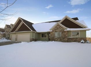 6807 Beaver Pond Way, Centerville, MN 55038