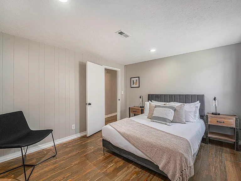 149 Valley Ave NW #2 — Photo 10