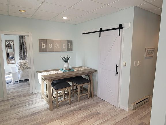 4th image of 2708 Long Beach Blvd #5
