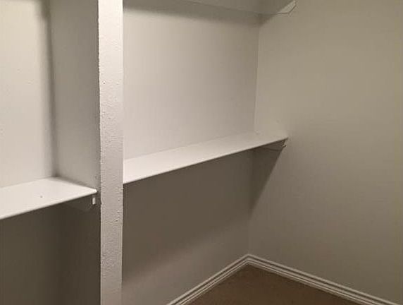 4th image of 11747 Kilkirk Ln
