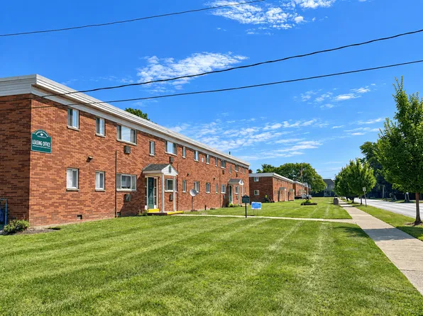 Emerald Village Apartments
