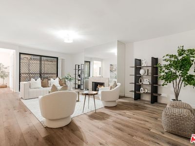 14159 Dickens St APT 105, Sherman Oaks, CA, 91423