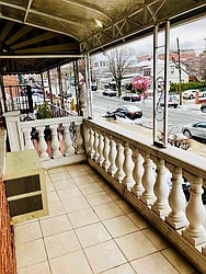 Rented by Zikos Realty Services