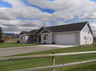 936 Carolyn Ln, Corvallis, MT 59828
