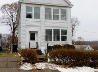 21 Parkview Ct, Troy, NY 12180