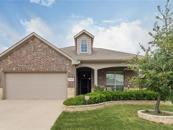 2nd image of 13017 Sierra View Dr