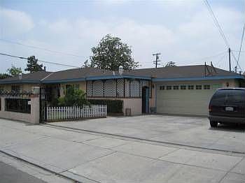 1st image of 14050 Los Angeles St