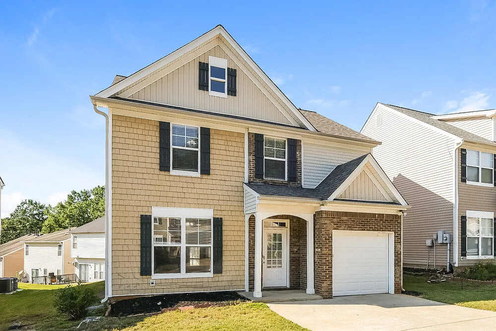 3 bed, 2.5 bath, 1795 sqft, $1,975 — Photo 4
