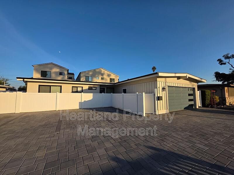 1st image of 4111 Clairemont Mesa Blvd