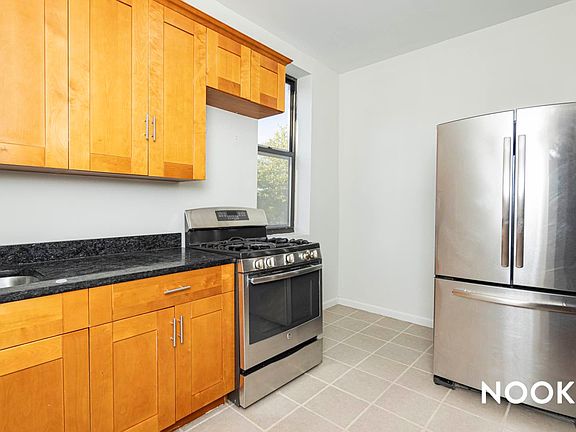 4th image of 537 Marcy Avenue # Fl 2nd