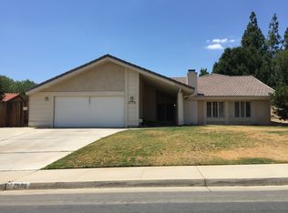 2908 Singing Hills Dr, Bakersfield, CA 93306