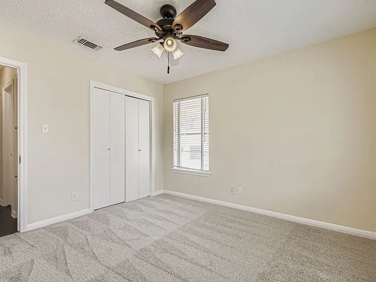 5313 Basswood Ln — Photo 20