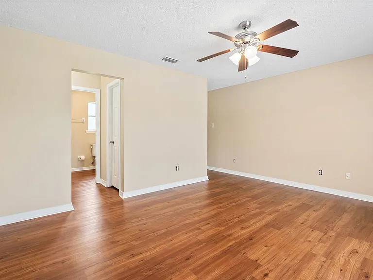 7669 Willard Ct — Photo 13