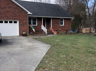 8420 Willow Oak Ln, Harrisburg, NC 28075
