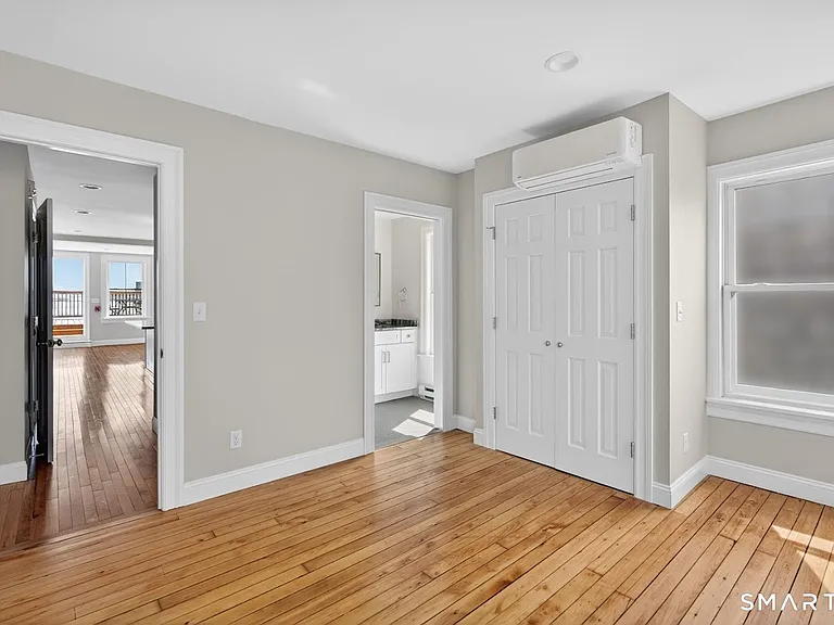 138 Bank St #2B — Photo 12