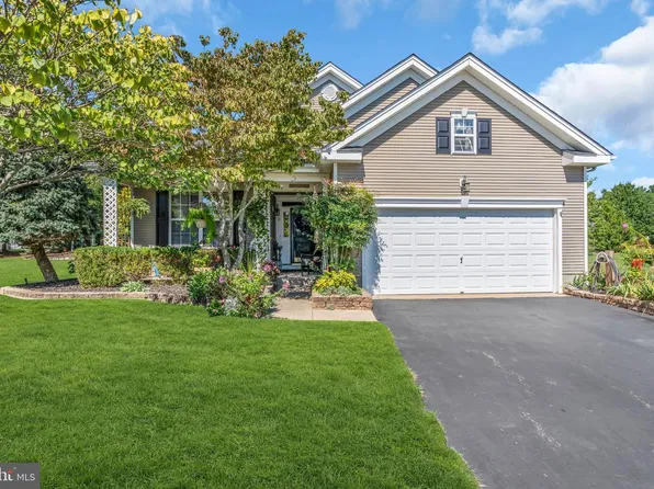 20 Windy Reef Ct, Barnegat, NJ 08005