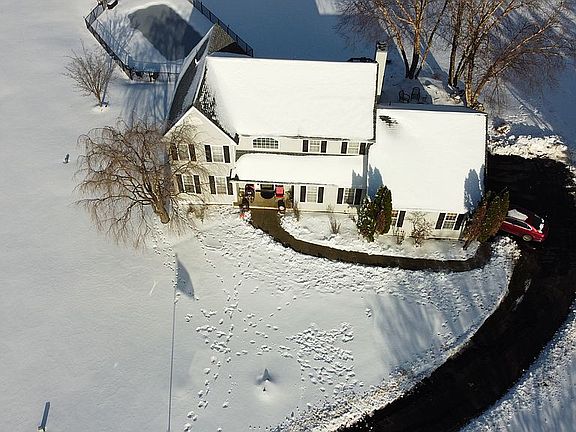 4th image of 125 Bobcat Way