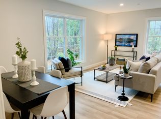 64 Holten St Unit 401, Danvers, MA 01923