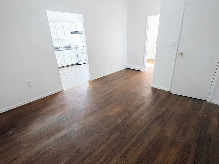 213 Central Ave #3E — Photo 6