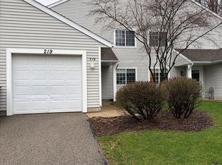 219 Hunters Ln NE #3, Rockford, MI