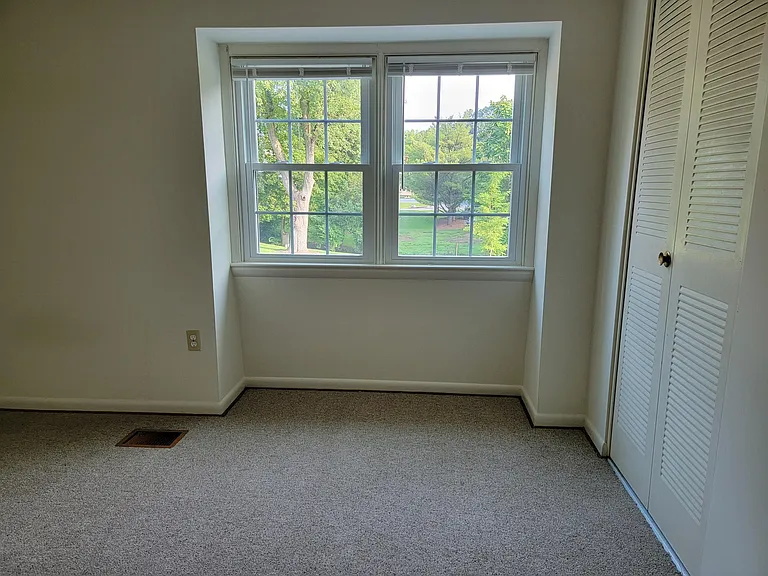 2511 Lititz Pike #J — Photo 12