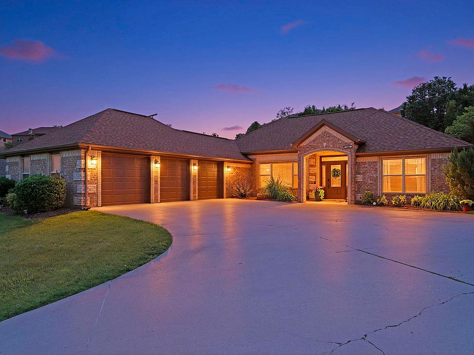 1st image of 124 Stoney Pointe Drive
