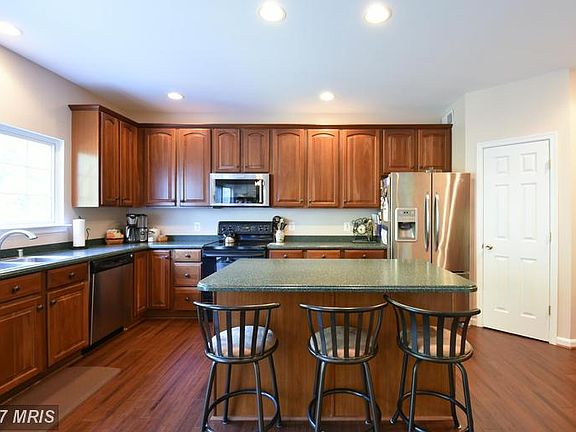 5th image of 17822 Oyster Bay Ct